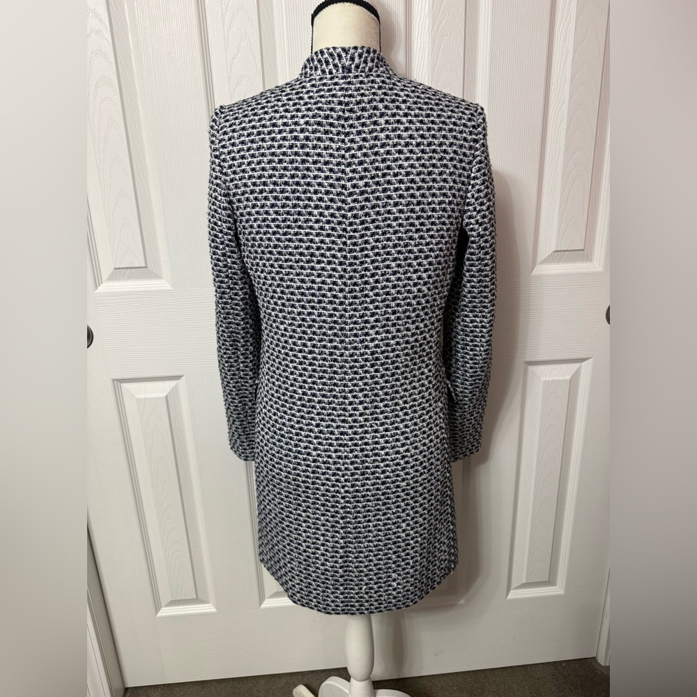 2/$30 Calvin Klein Long Tweed Open Front Blazer Size 2 #2223 - Picture 3 of 9